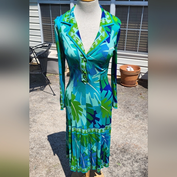 Exquisitely Chic Vintage Emilio Pucci Silk Jersey Dress - Picture 6 of 8